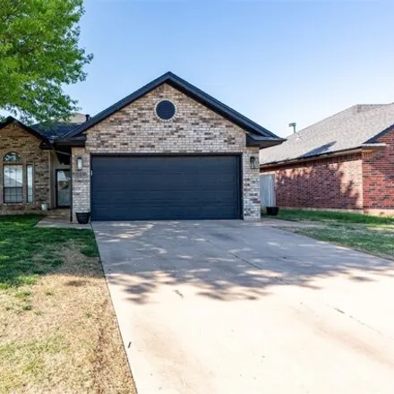 Buy this 3 bed house on 530 Fire Light Drive in Moore, OK 73160