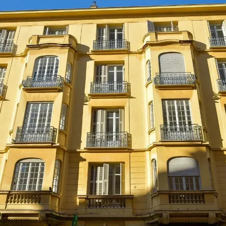 Image 2 - 372 Boulevard de la Madeleine, 06000 Nice, France - Apartment for rent
