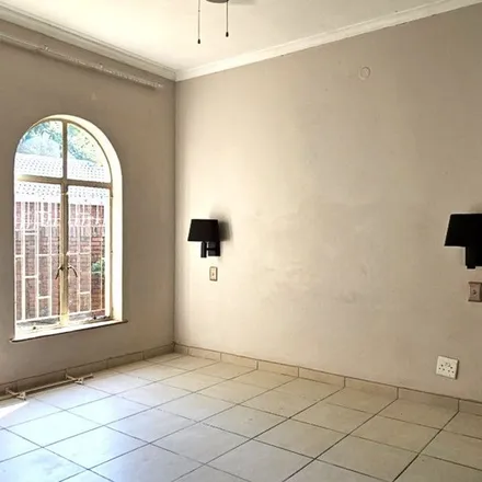 Image 6 - unnamed road, Garsfontein, Gauteng, 0043, South Africa - Apartment for rent