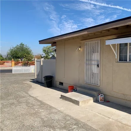 Rent this 1 bed duplex on 8858 Cypress Avenue in Arlanza, Riverside