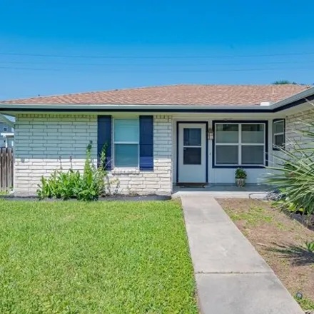 Buy this 3 bed house on 435 Lauderdale Drive in Rockport, TX 78382