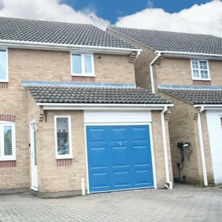Buy this 3 bed house on Foresters Walk in Barham, IP6 0TA