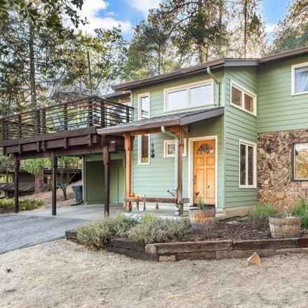 Buy this 3 bed house on 1479 Roaring Camp Drive in Murphys, Calaveras County
