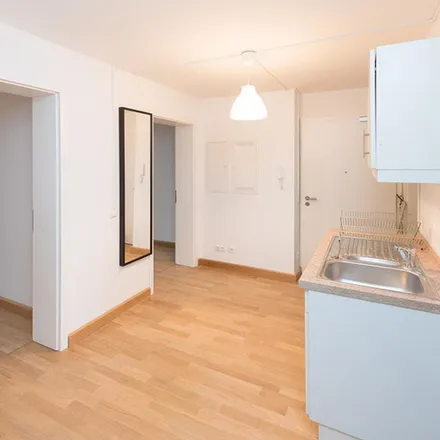 Rent this 3 bed apartment on Kohlstraße 7 in 80469 Munich, Germany