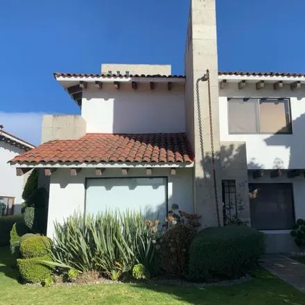 Rent this 3 bed house on Privada Loma Real in 52161 Metepec, MEX