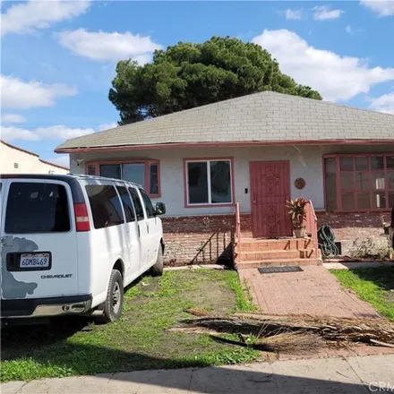 Buy this 5 bed house on 3086 South Norton Avenue in Los Angeles, CA 90018