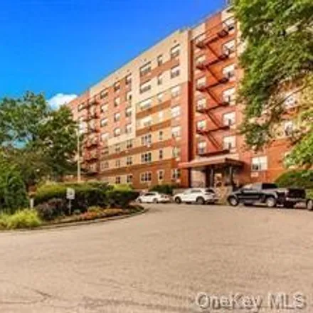 Buy this 1 bed condo on 1 Balint Drive in Colonial Heights, City of Yonkers