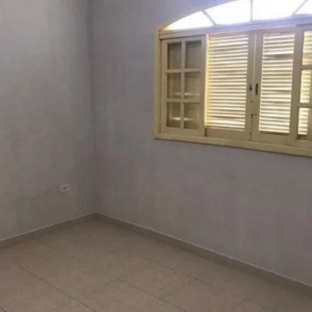 Buy this 6 bed house on Rua Sebastião Mariano Nepomucemo in Centro, Caraguatatuba - SP