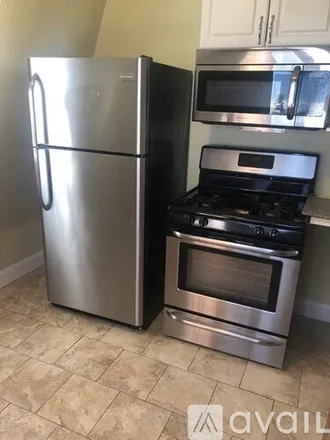 Rent this 2 bed apartment on 5 Read Ave