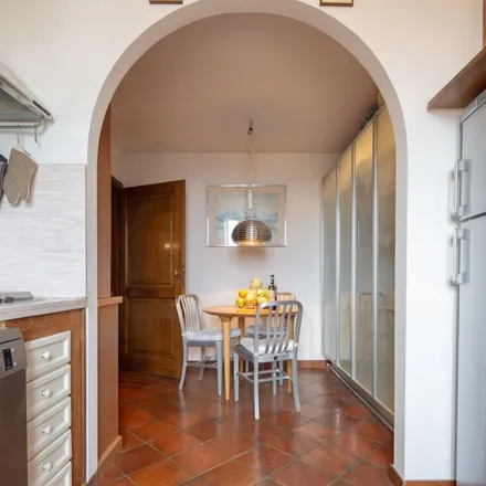 Rent this 4 bed apartment on Via dei Benci in 14, 50122 Florence FI