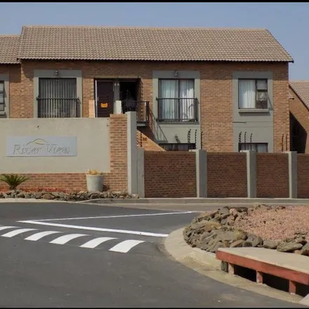 Image 9 - unnamed road, Govan Mbeki Ward 30, Secunda, 2302, South Africa - Townhouse for rent