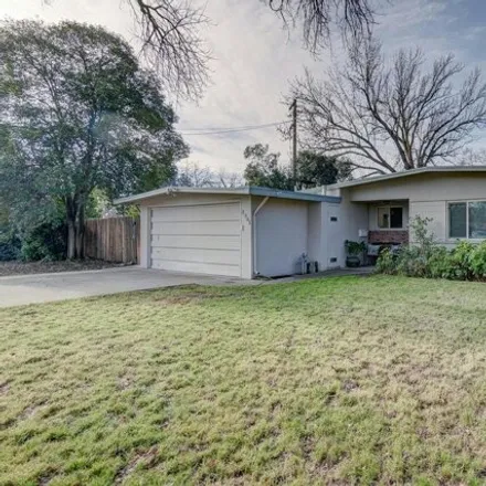 Buy this 3 bed house on 1301 Pole Line Road in Davis, CA 95617