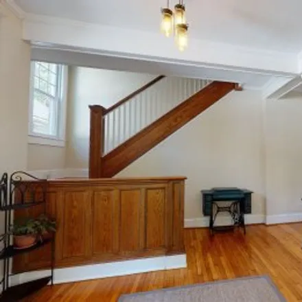 Buy this 5 bed apartment on 1018 Hanover Avenue in Larchmont-Edgewater, Norfolk