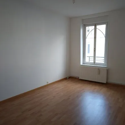 Image 5 - 4 Rue Louis Quinquet, 54260 Longuyon, France - Apartment for rent