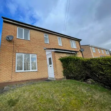 Rent this 3 bed house on Abbey Brook Drive in Sheffield, S8 7UT