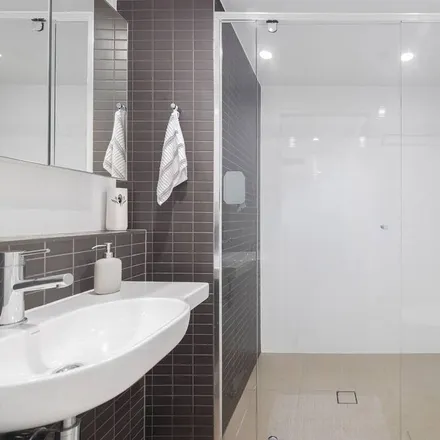 Image 4 - Milton QLD 4064, Australia - Apartment for rent