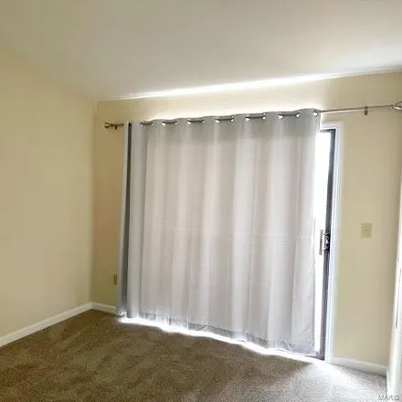 Image 7 - 87 Peachtree Lane, Fairview Heights, IL 62208, USA - Condo for rent
