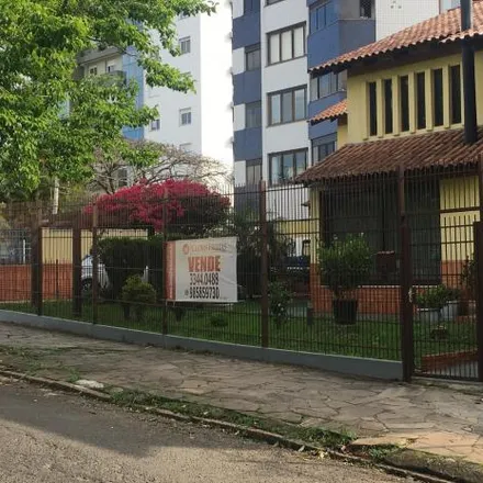Image 2 - Ferragem Ponto Bom, Avenida Benno Mentz, Vila Ipiranga, Porto Alegre - RS, 91370-020, Brazil - House for sale
