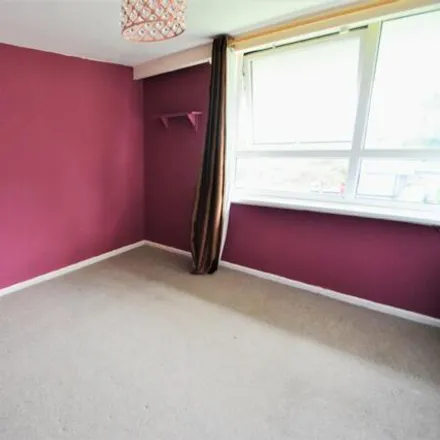 Image 4 - Wendover Road, Warblington, PO9 1DJ, United Kingdom - Apartment for rent