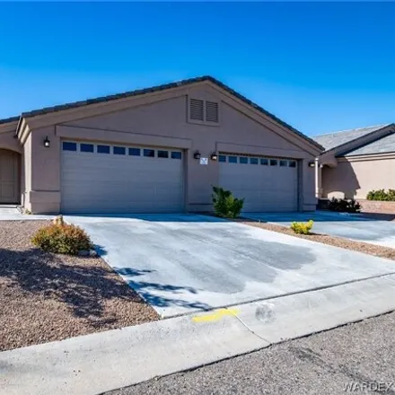 Buy this 3 bed house on 762 Vista Grande Drive in Kingman, AZ 86409