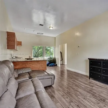 Image 1 - 6834 Simms Street, Hollywood, FL 33024, USA - Apartment for rent