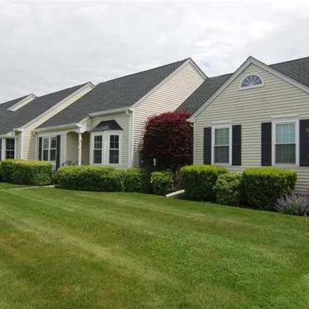 Image 2 - 2555 Youngs Ave Apt 5b, Southold, New York, 11971 - Condo for rent