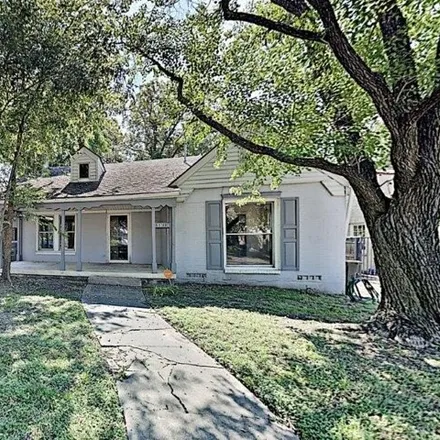 Rent this 3 bed house on 5518 Bonita Avenue in Dallas, TX 75206