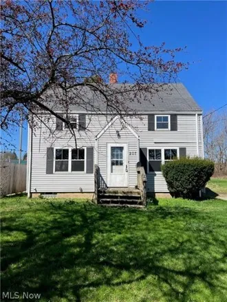Buy this 3 bed house on Mr. Hero in 108 Cherry Avenue, Chardon