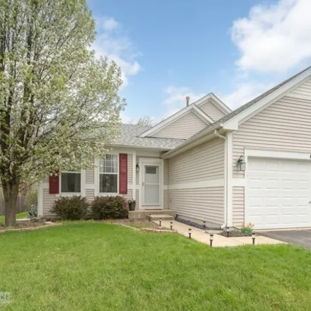 Buy this 3 bed house on 693 Hamilton Lane in North Aurora, IL 60542
