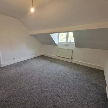 Image 7 - Oxford Road, Dewsbury, WF13 4LL, United Kingdom - Apartment for rent