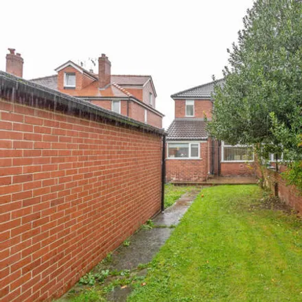 Image 7 - Manor Drive, Doncaster, DN2 6BX, United Kingdom - Duplex for sale