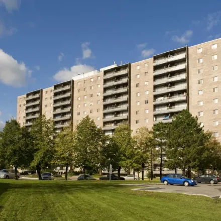 Rent this 2 bed apartment on 190 Kennedy Road in Toronto, ON M1N 2M7
