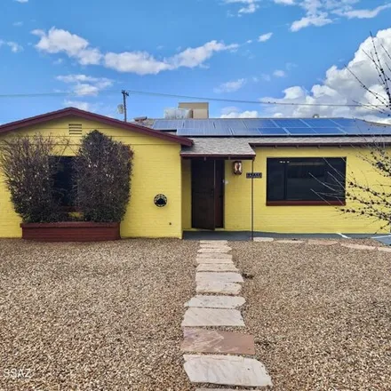 Rent this 2 bed house on North Bryant Avenue in Tucson, AZ 85712
