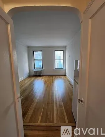 Rent this studio apartment on 163 E 87th St