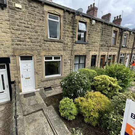 Rent this 3 bed townhouse on St Saviour in Mortomley Lane, Chapeltown