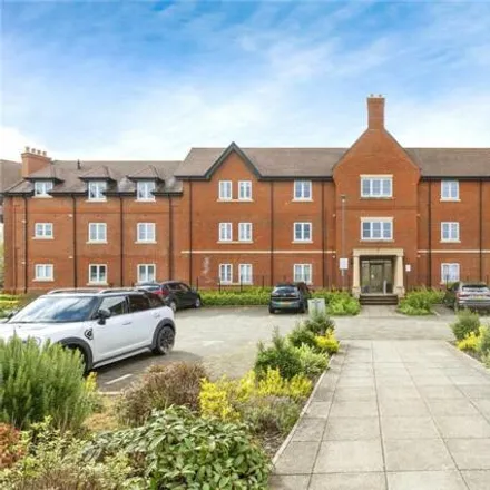 Buy this 2 bed apartment on Mill Lane in Taplow, SL6 0AD
