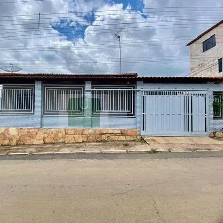 Buy this 5 bed house on Eixo Rodoviário in Brasília - Federal District, 70077