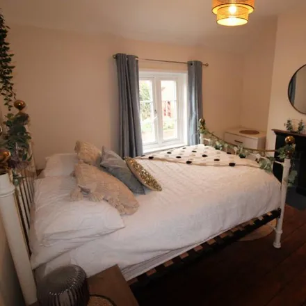 Rent this 1 bed room on St Giles in Church Lane, Caldwell
