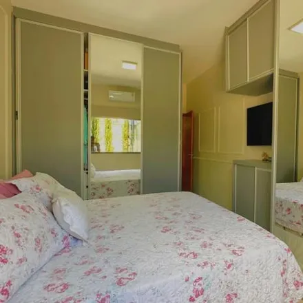 Buy this 3 bed house on Rua Alencar Macedo in Setor Oeste, Aparecida de Goiânia - GO