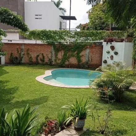 Buy this 2 bed house on Avenida Subida a Chalma in Tlaltenango, 62190 Cuernavaca