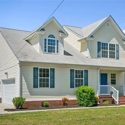 Buy this 4 bed house on 1323 North Mallory Street in Chesapeake Heights, Hampton