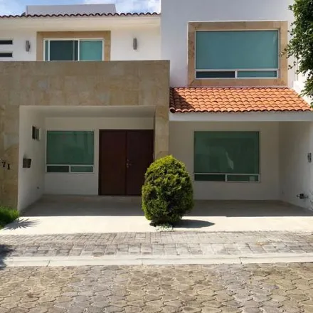Rent this 4 bed house on unnamed road in Lomas de Angelópolis, 72830 Distrito Sonata