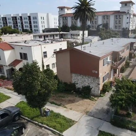 Image 1 - 1694 Locust Avenue, Long Beach, CA 90813, USA - House for sale