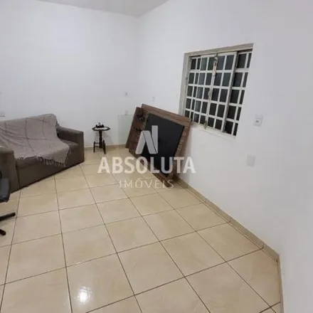 Buy this 3 bed house on Árcadia materiais de construção in Rua João Cunha, Arcádia