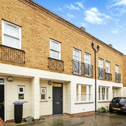 Buy this 5 bed townhouse on Denning Mews in London, SW12 8SU