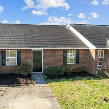 Buy this 2 bed house on 3319 Parkway Court in Greenville, NC 27834