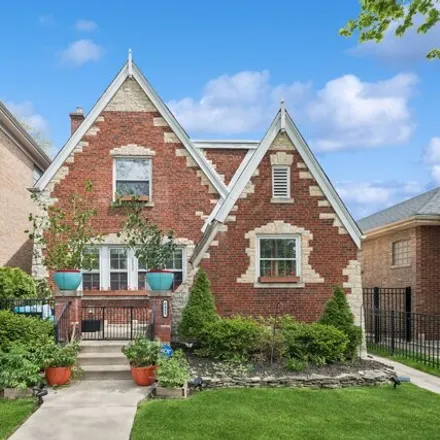 Buy this 3 bed house on 6455 North Talman Avenue in Chicago, IL 60645