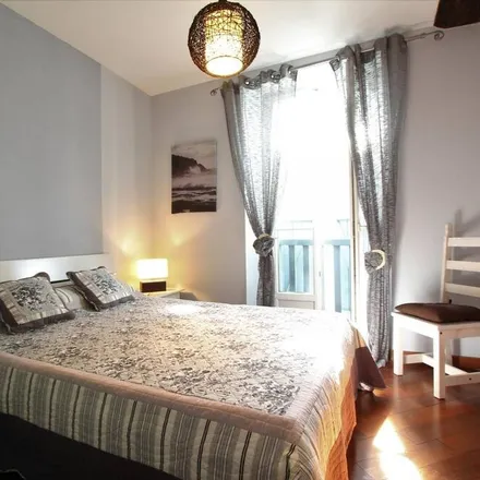 Rent this 2 bed house on Rue François Turnaco in 64500 Ciboure, France