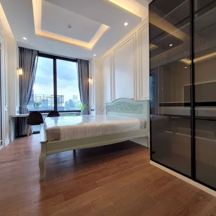 Rent this 1 bed apartment on The Ninth in Soi Lang Suan 1, Witthayu