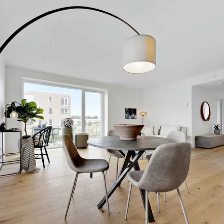 Rent this 3 bed apartment on Brahesbakke 7 in 8700 Horsens, Denmark